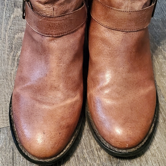 Steve Madden leather boots - Picture 2 of 7